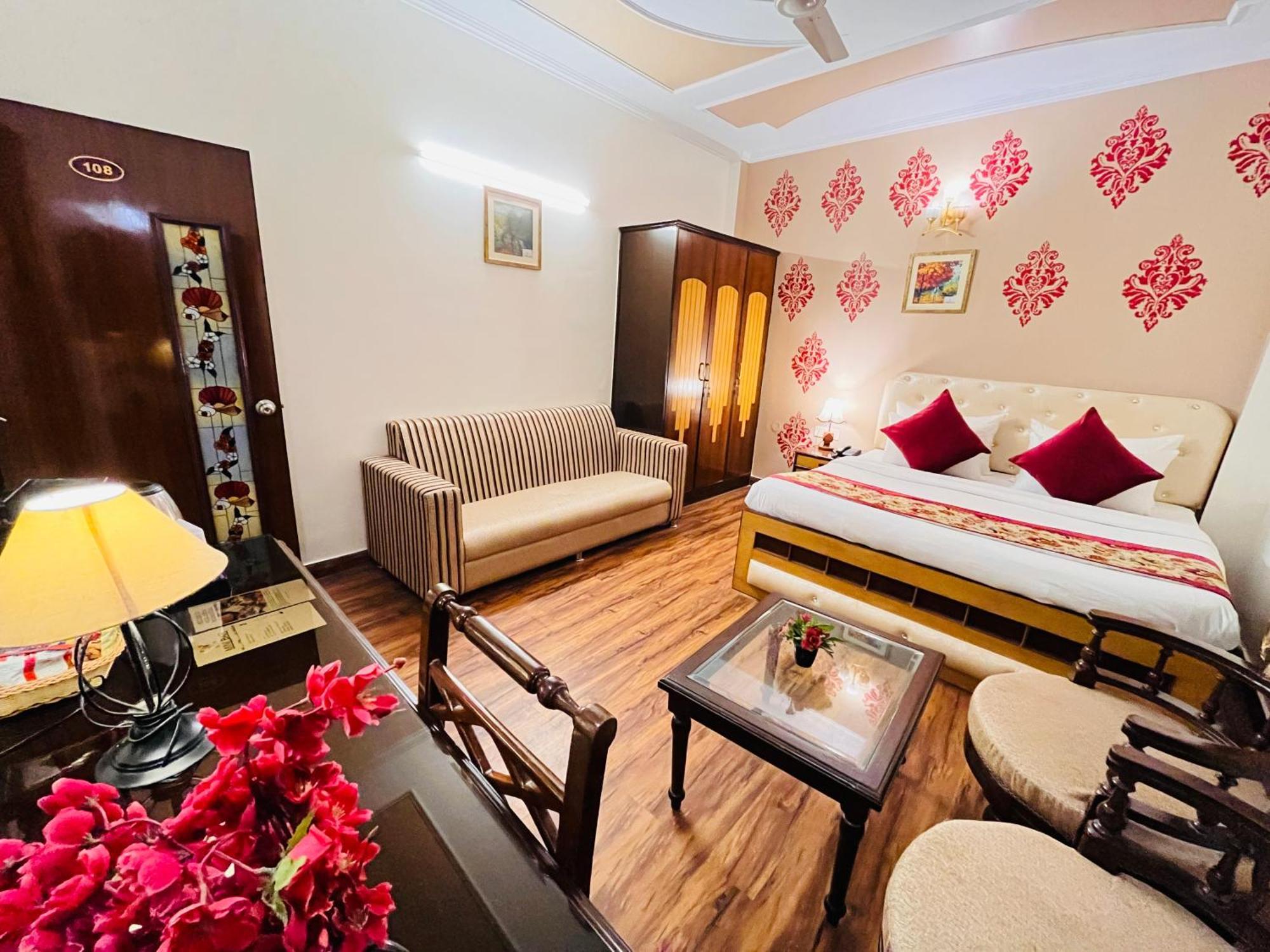 Hotel Paras - Karol Bagh Delhi Exterior foto